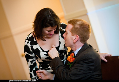 I don't know what I'm doing to that poor girl, but it doesn't photograph well.