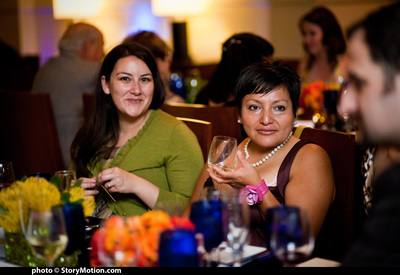 Sara and Carmen from the Chronicle