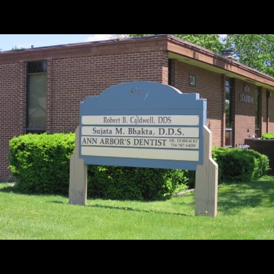 Dad's dental office for 50 years is very close to U of M football stadium.