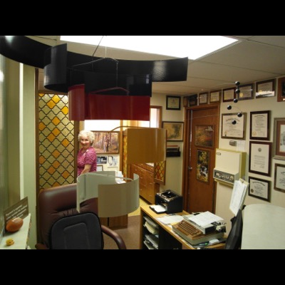 Mom peeking around the privacy panel