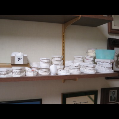 Wind them up and they chatter!