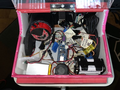 You can see all the electronics in the trunk.