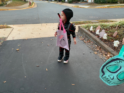 As soon as we left the house, Everly started looking for Mason.