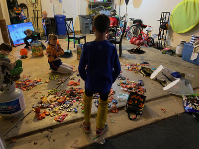 Candy trading on an international scale